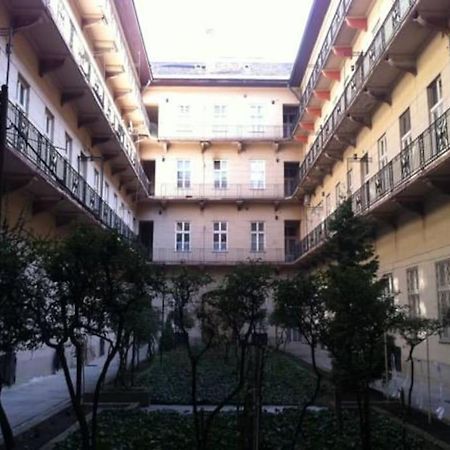 Trendy Home Near Basilica With Ac Budapeşte Dış mekan fotoğraf